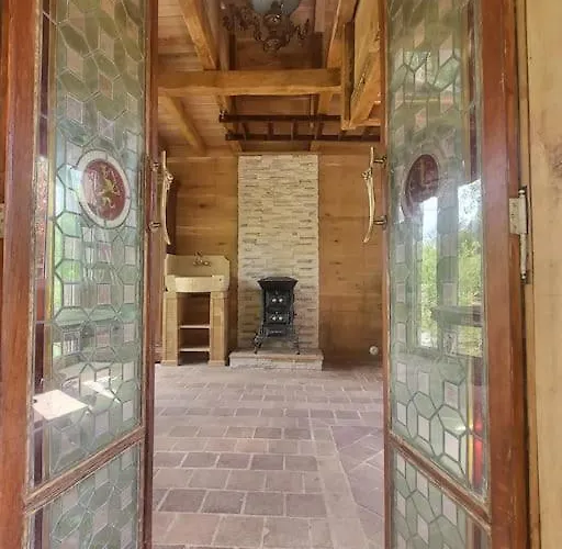 Cabane Atypique Sur Une Ile