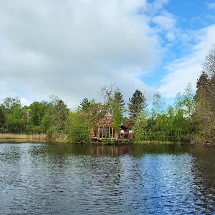 Atypique Sur Ile Sury-aux-Bois